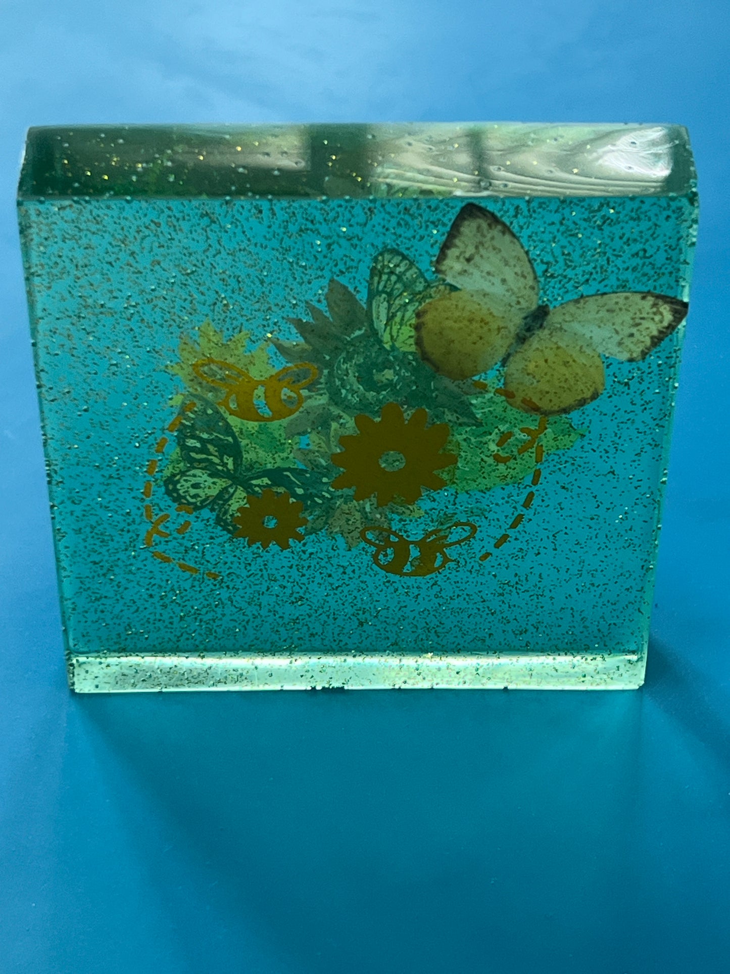 Butterfly Bee Free