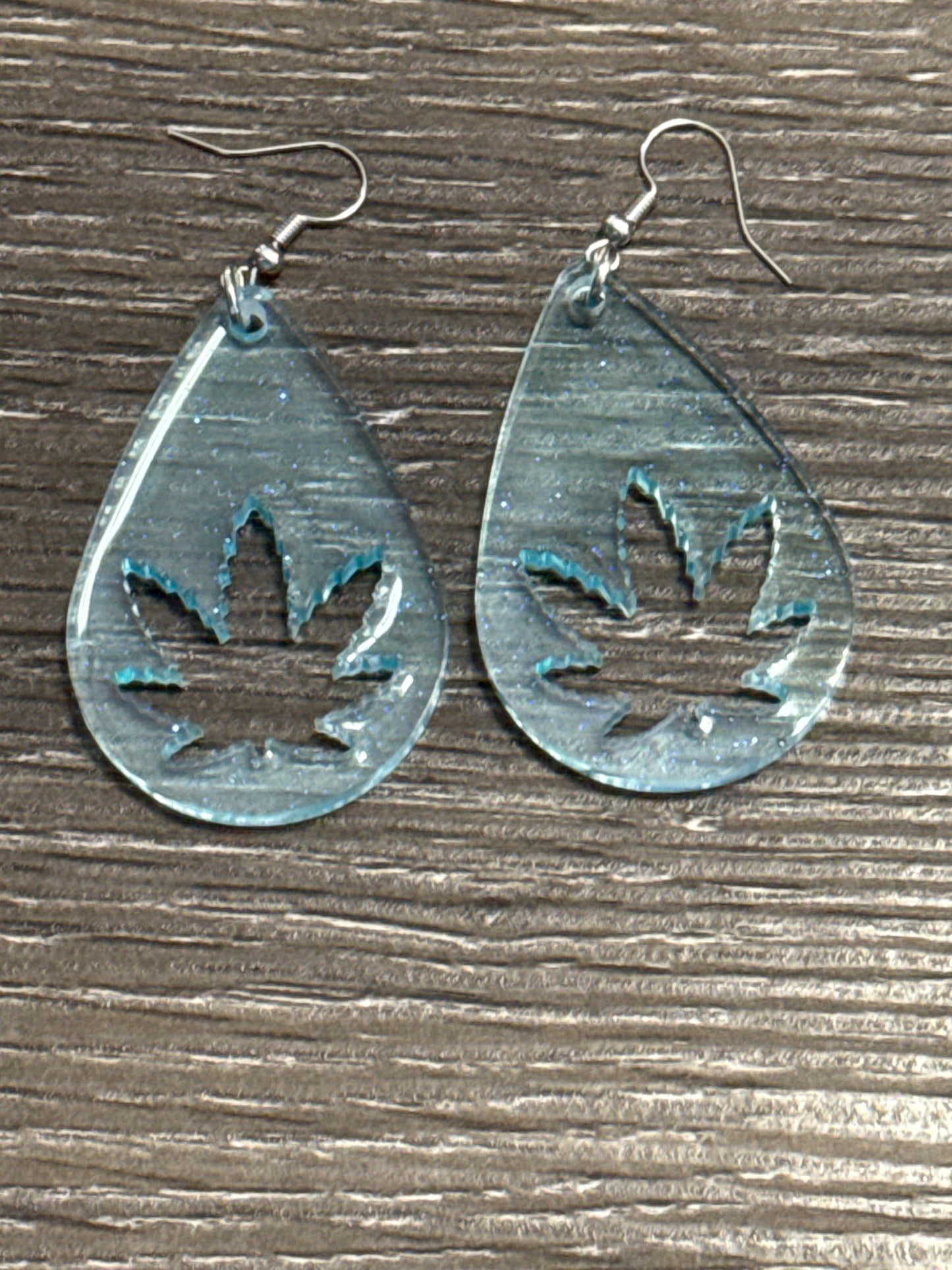 Earring - Hemp Leaf