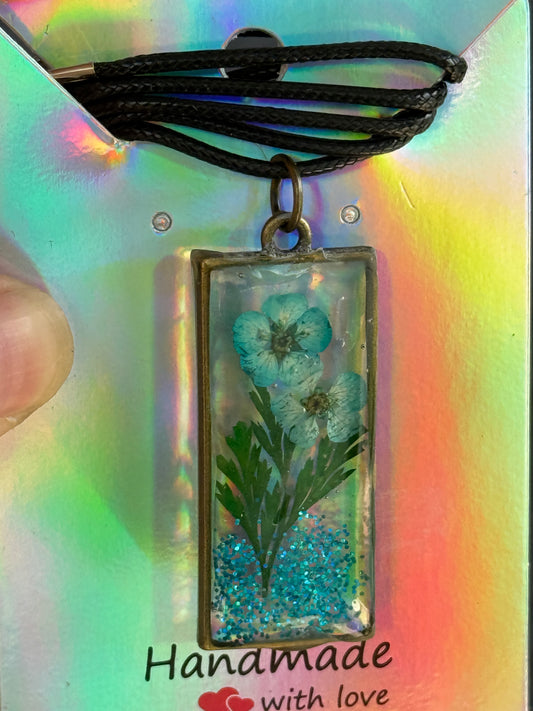 Resin and Dried Flower Pendant Necklace