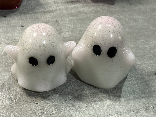 Glow-in-the-dark Ghosty Friends