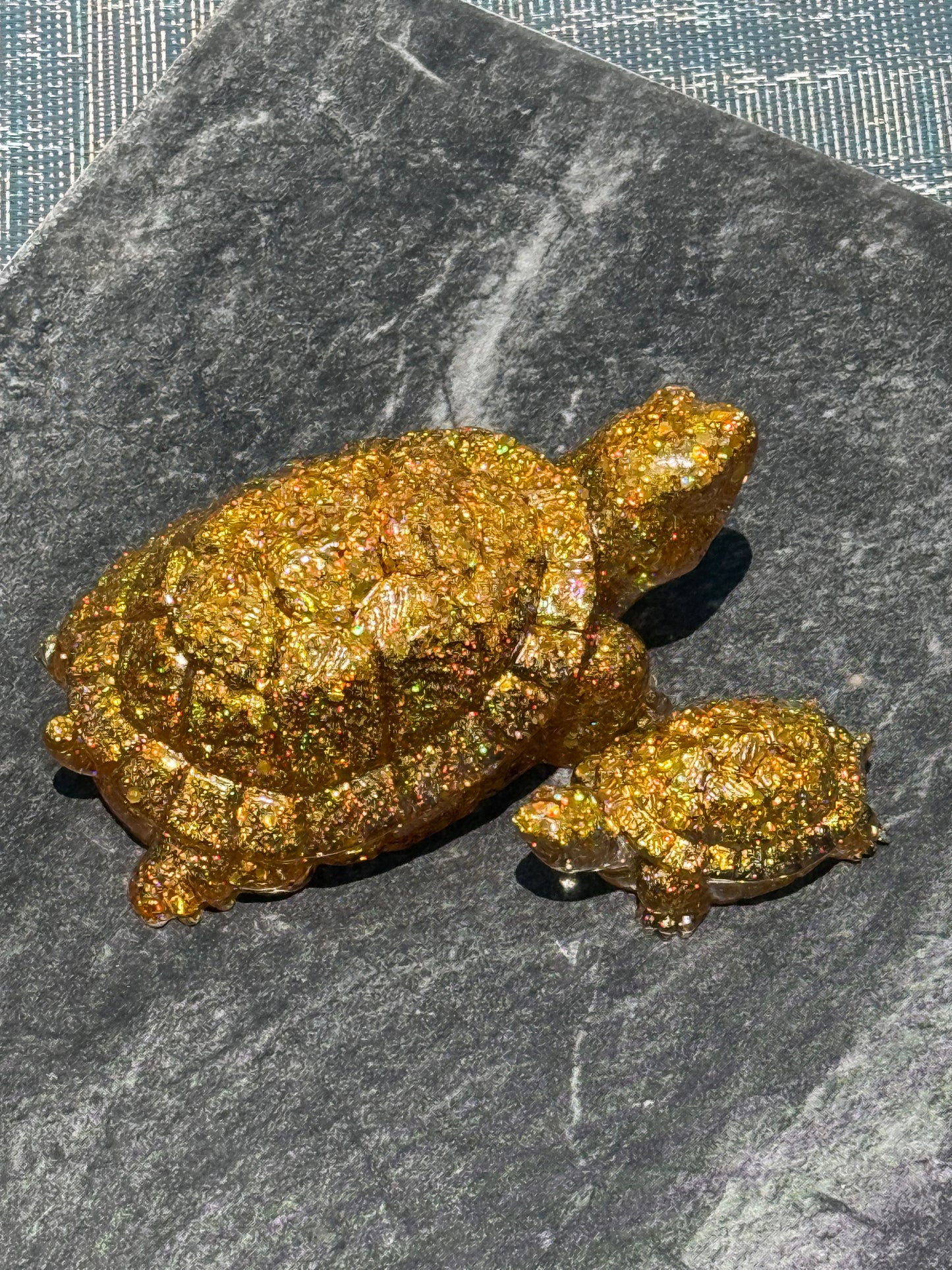Mama and Baby Turtle figurines