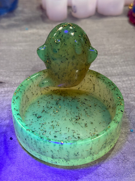 Glow-in-the-dark Ghost Dish