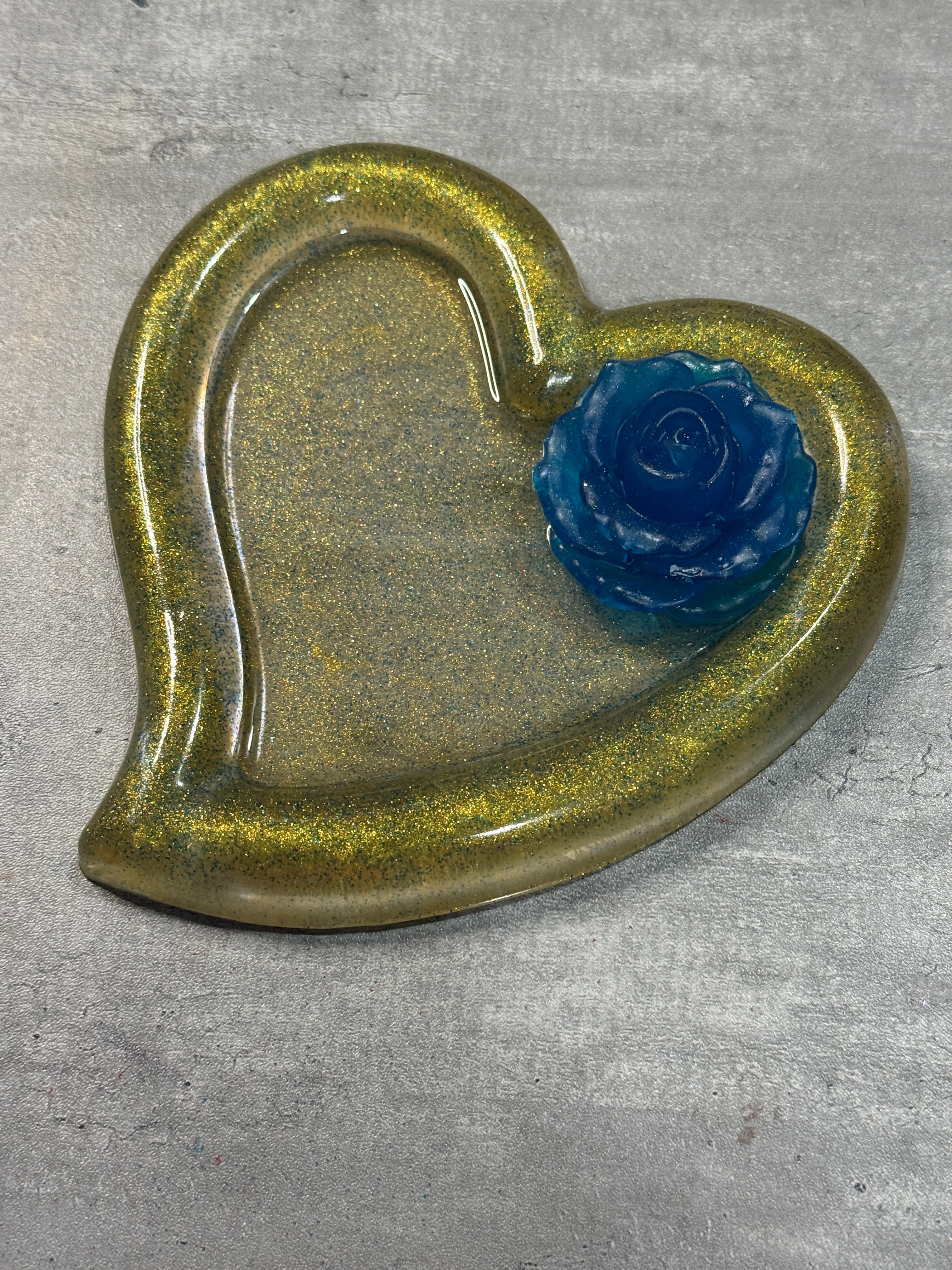 Rose Accented Trinket Tray