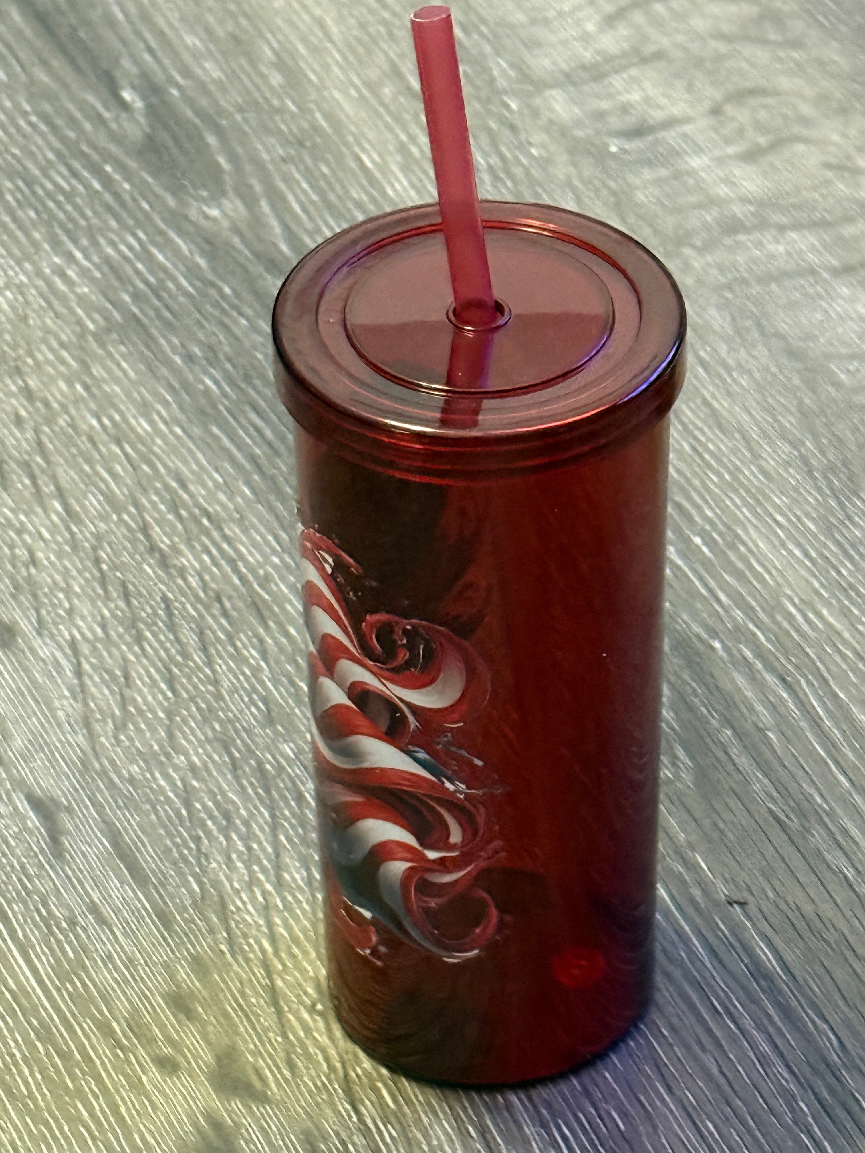 Freedom Cup - 20 oz reusable plastic cup with lid and straw