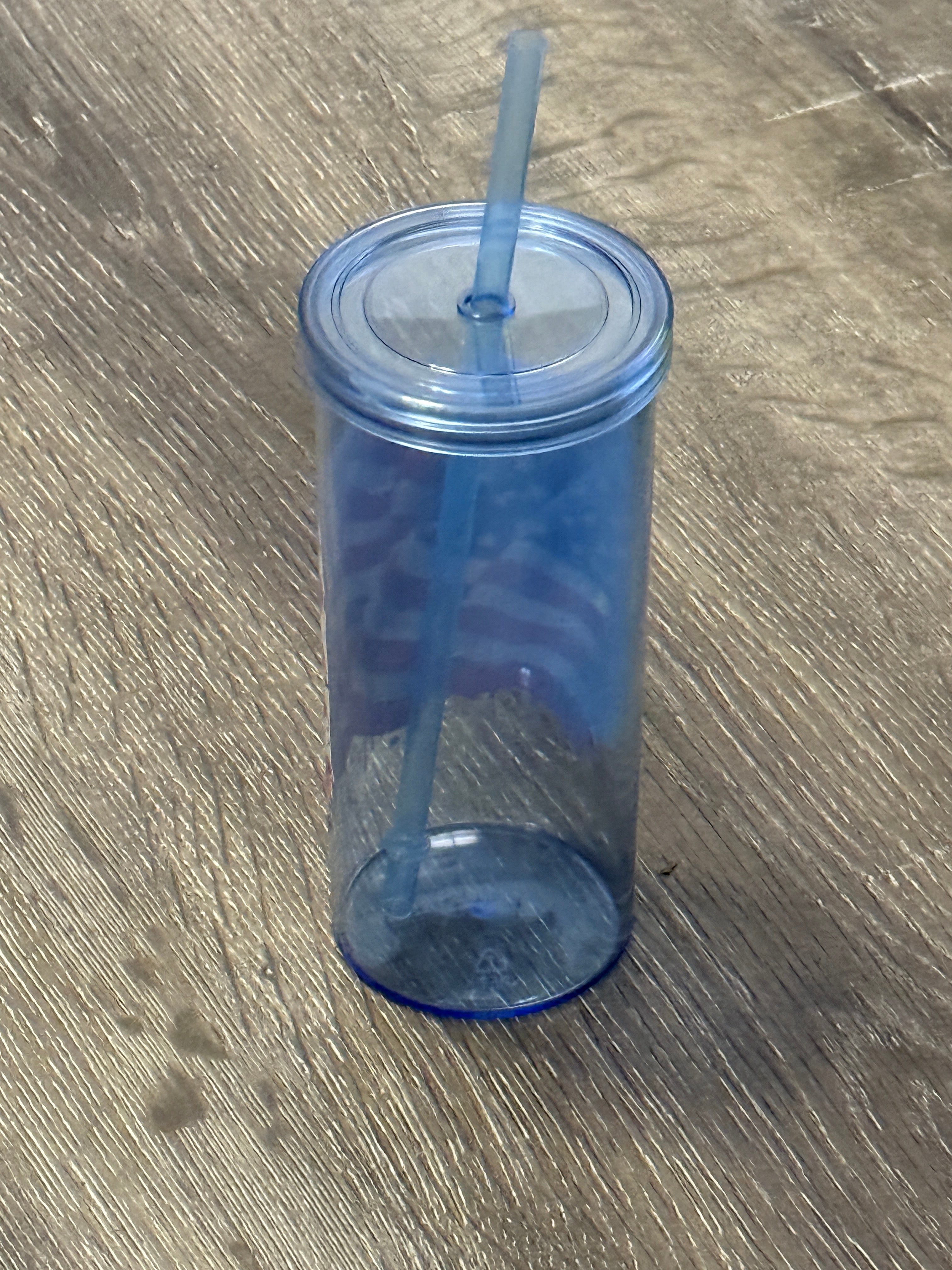 Freedom Cup - 20 oz reusable plastic cup with lid and straw